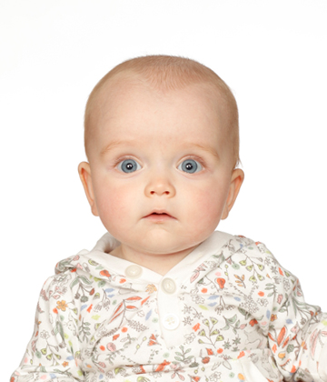 Village Studio infant passport image 01