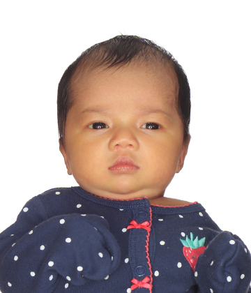 Village Studio infant passport image 12